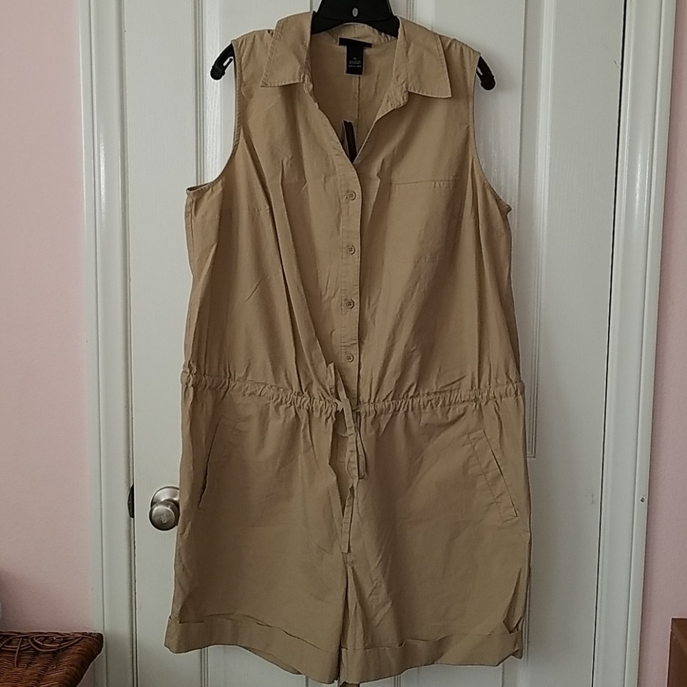 *NWT* Lane Bryant Khaki Romper size 22/24